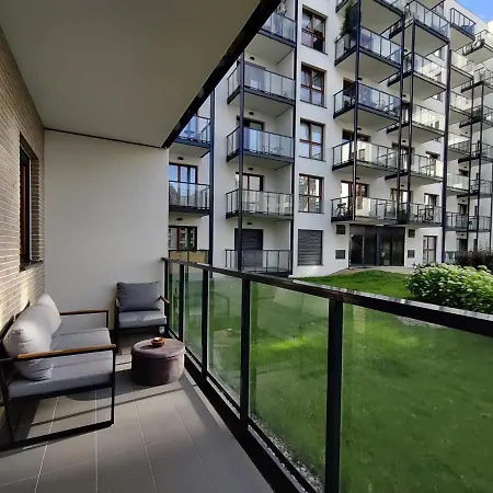 Hello Zajezdnia Wrzeszcz With Private Parking Apartament