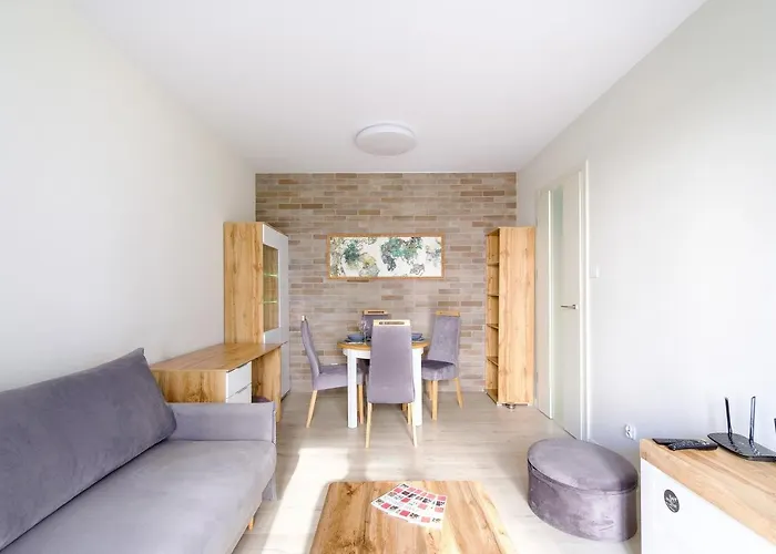 Hello Zajezdnia Wrzeszcz With Private Parking * 그단스크