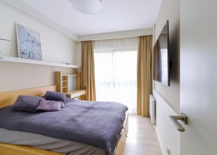 아파트 Hello Zajezdnia Wrzeszcz With Private Parking *